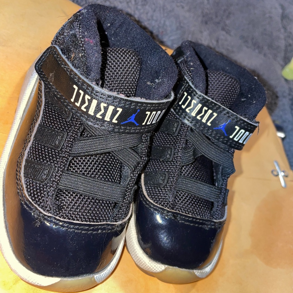 2016 Space Jame Jordan 11s